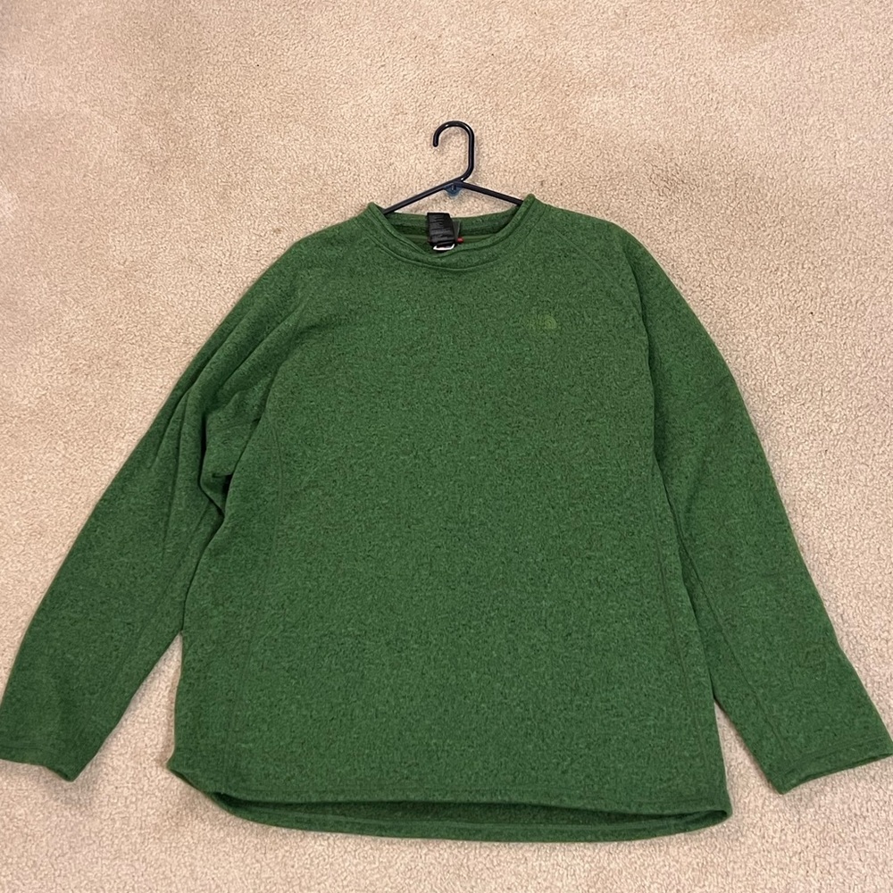 Men’s XL “North Face” green sweater